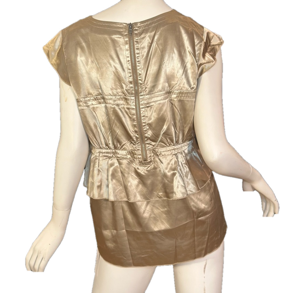 Pringle 815 Scotland Metallic Champagne Peplum Blouse Top Size US 6 UK 10 - Picture 3 of 10